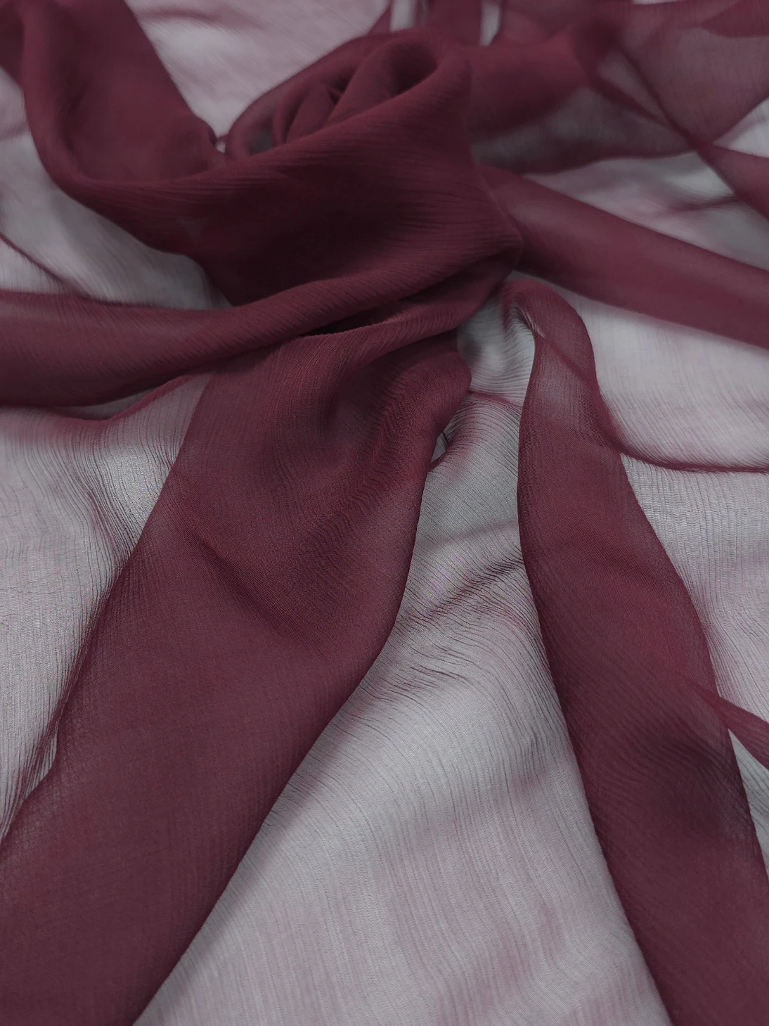 Mousse de matase naturala Burgundy Velvet